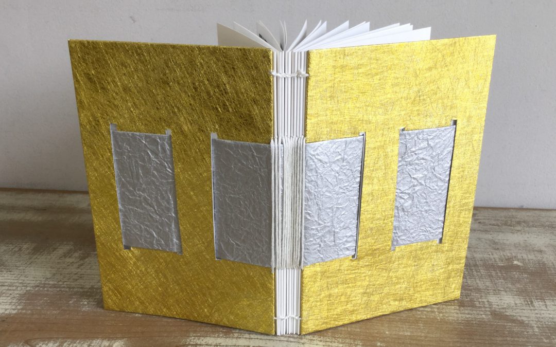 54 みちばたのくさばな