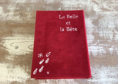 75 La Belle et la Bete（美し姫と怪獣）